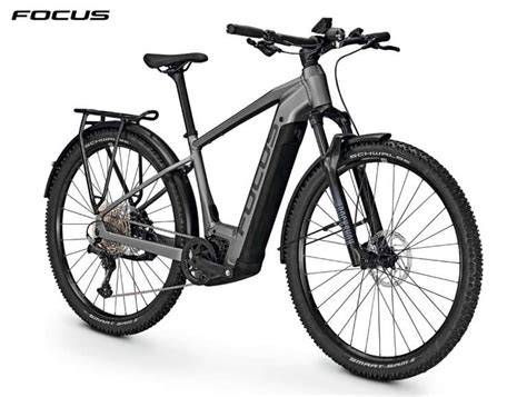 Focus Aventura2 bicicletta ibrida equipaggiata
