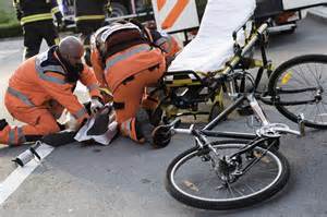 bici da corsa danneggiata dopo incidente