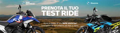 motociclista durante test ride BMW Motorrad