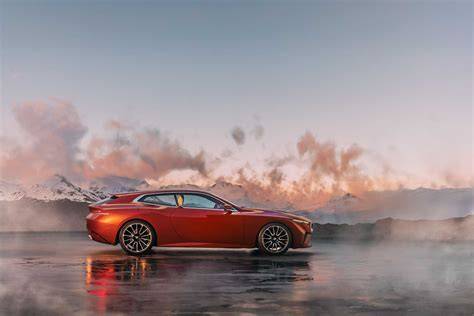 BMW Concept Speedtop sul Lago di Como